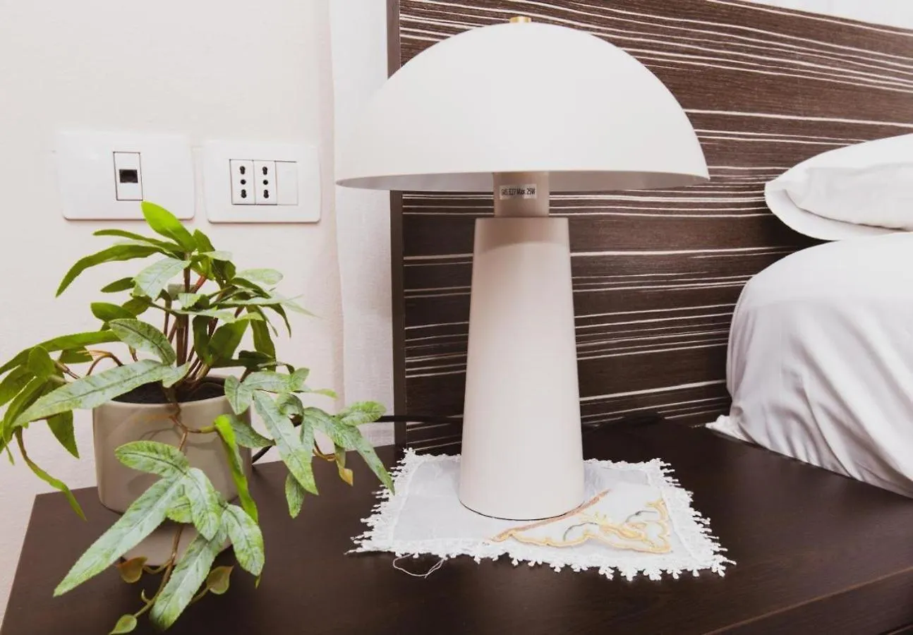 Chic & Serene Apartment-Your Relaxing Oasis 티라나 0*,